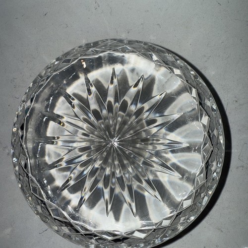 Vintage Anchor Hocking EAPG Clear Serving Bowl 3.25” Tall 7” Diameter Excellent - Picture 5 of 5