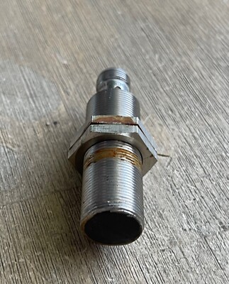 BALLUFF BES M18MI-PSC80B-S04G INDUCTIVE PROXIMITY SENSOR