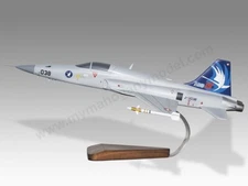 Northrop F-5E Tiger II Swiss Switzerland Air Force Desk Wood Aircraft Large 1/32