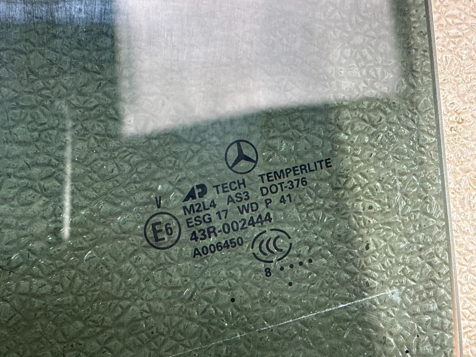 2007-2009 梅赛德斯-奔驰 Gl320 后门窗玻璃 Oem — 第 2/4 张图片