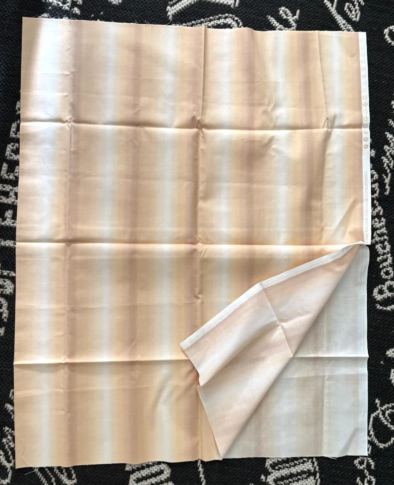 3/4Yd 44WX27"L Vtg Yellow Beige Ombre Stripe WIZARD OF OZ Quilt FABRIC Cotton - Image 2 of 4