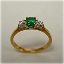 1.50 Ct Oval Cut Natural Emerald Diamond 3 stone Engagement Ring 14K Yellow Gold