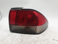 Feu arrière Saab 900
