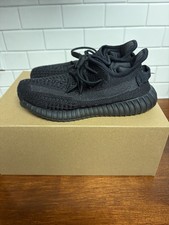 Yeezy Boost 350 V2 Onyx Kids Size 1K