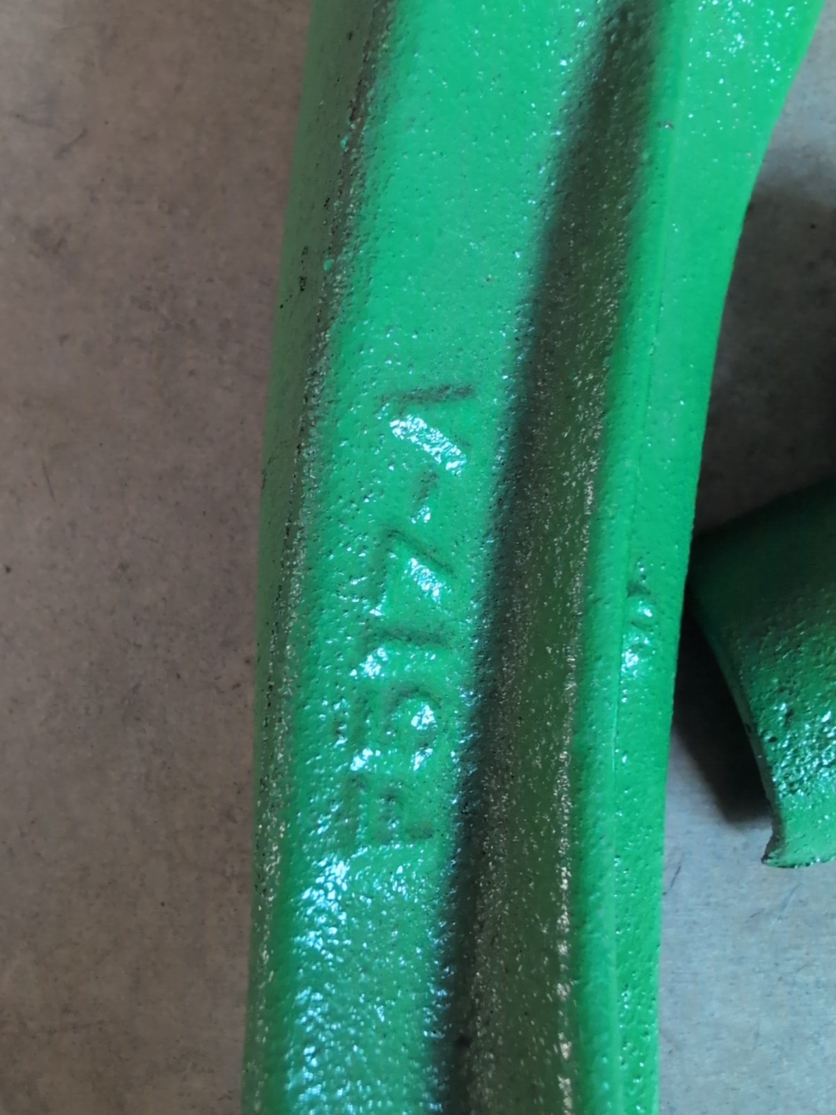 Umbrella Bracket Fits John Deere Tractors With Pan Seat Replaces F517 F518