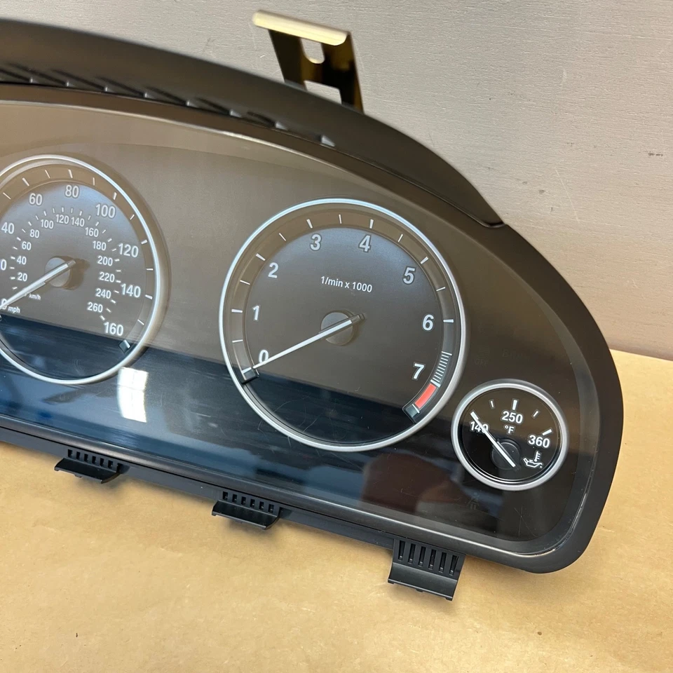 2014-2016 BMW 528i 535i 550i Speedometer Instrument Cluster OEM - 62109364606 - Image 4 of 4