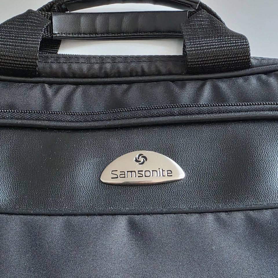 Samsonite Laptop Tablet Computer Travel Bag Carry On Luggage Zip 2 Pocket 14.5" - Image 2 of 4