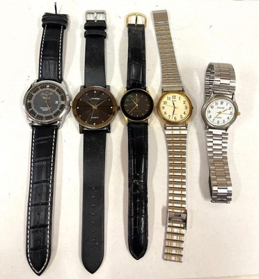 M323 Wristwatches (Set of ALBA, CASIO, Sinobi)