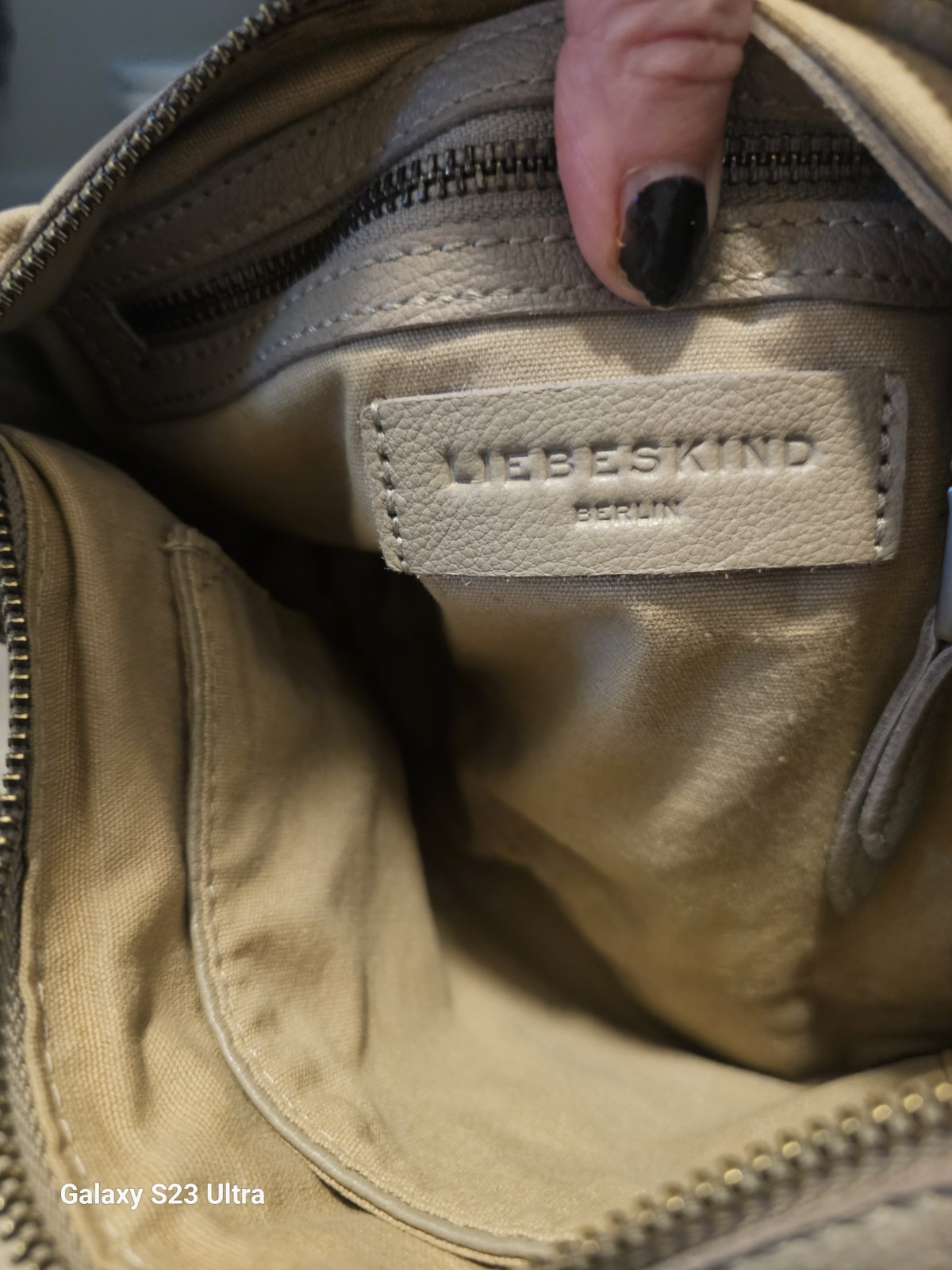 Libeskind Leather Light Gray Crossbody Bag - image 6