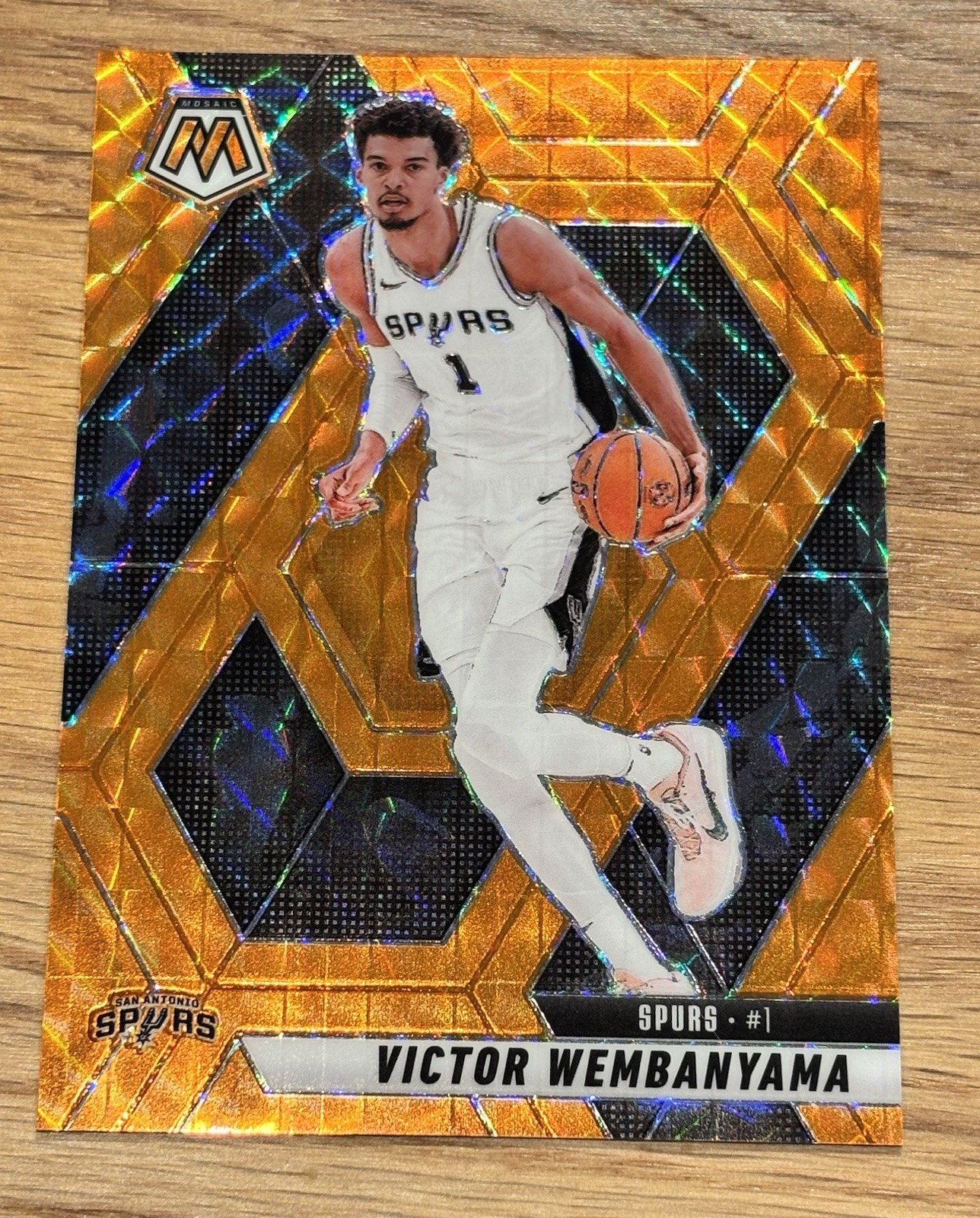 2024 Mosaic Victor Wembanyama SP ORANGE /249 #31 Spurs
