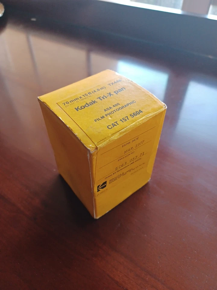 70 mm X 15 pies. Película KODAK Tti-X Pan TX488 en bote, exp. 1977 ¡Sellado! NOS  Foto 4 de 4