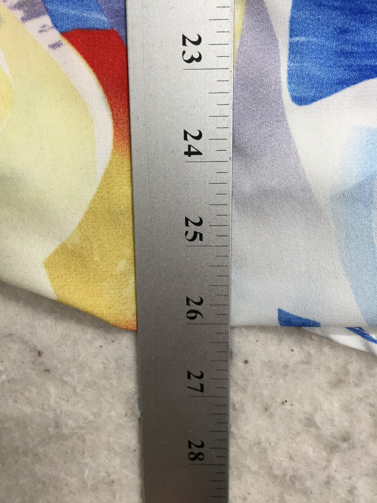 89th + Madison Blouse Womens XL Multicolor Wavy Sleeveless 1/4 Zip V Neck