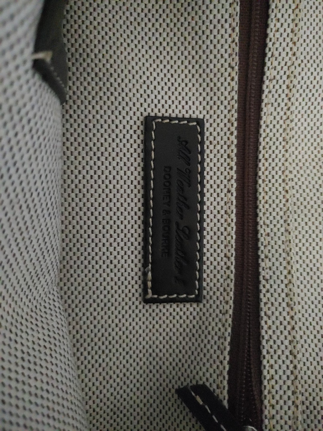 Dooney and Bourke purse black — image 4
