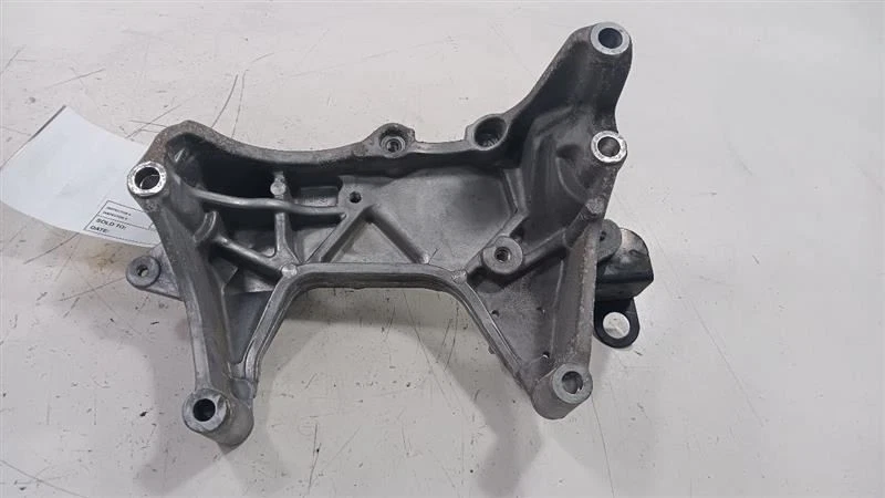 Крепление двигателя для правостороннего пассажира Nissan Rogue 2014 2015 2016 2017 - Изображение 3 из 4