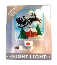 NEW IN BOX Transpac Glass Christmas Reindeer Scene Night Light w/ Bulb Included