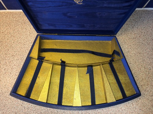 Vintage John Waddington Gilt Edge Playing Card Auction Bridge Set In Fan Case - Picture 5 of 12