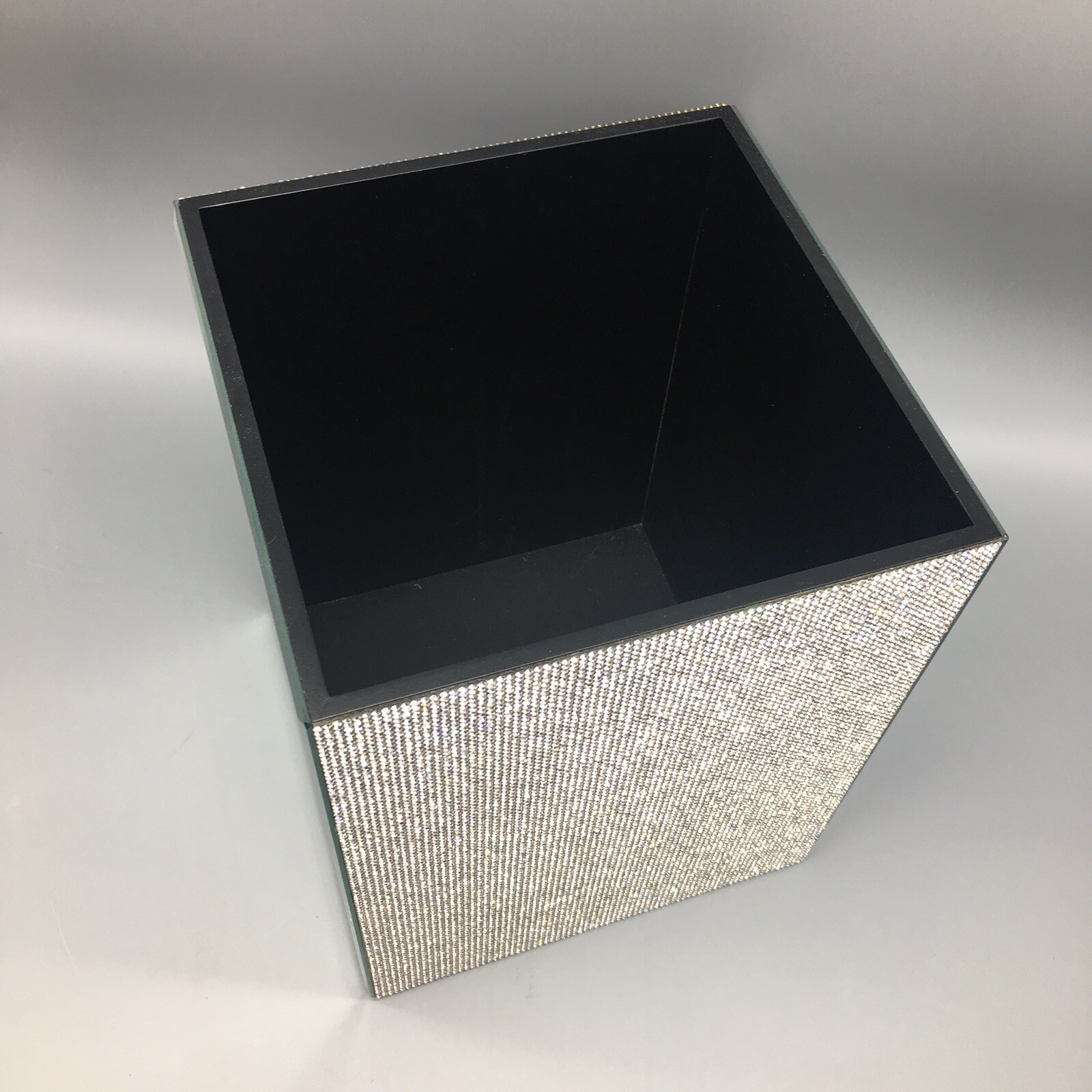 Bella Lux Mirror Rhinestone Crystal Wastebasket Trash Can Bathroom