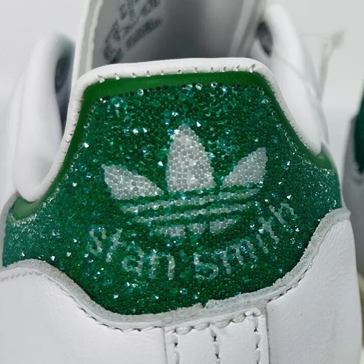 Adidas Stan Smith size 4.5 Youth | 6 Wmns Swarovski Crystals White