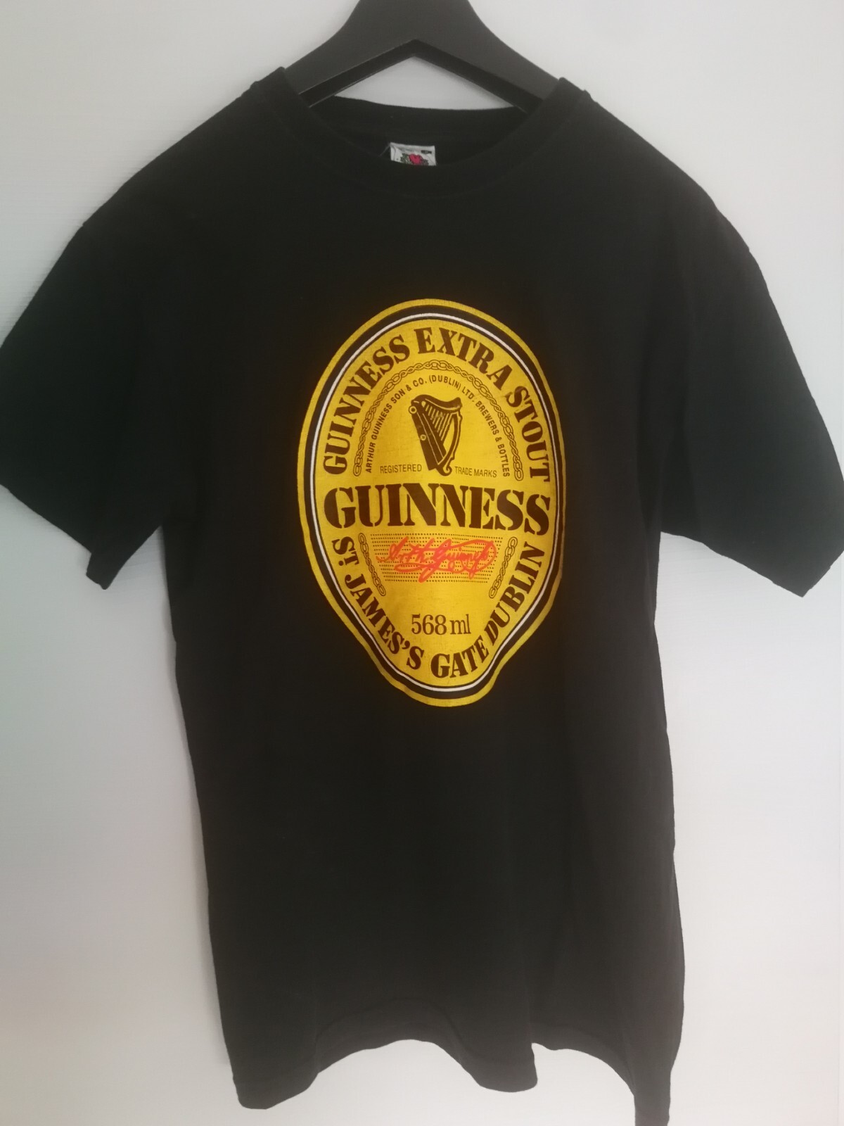 Maglietta Uomo Gildon Nera "Hello Darkness" - Divertente E Sarcastica Per Fan Della Birra