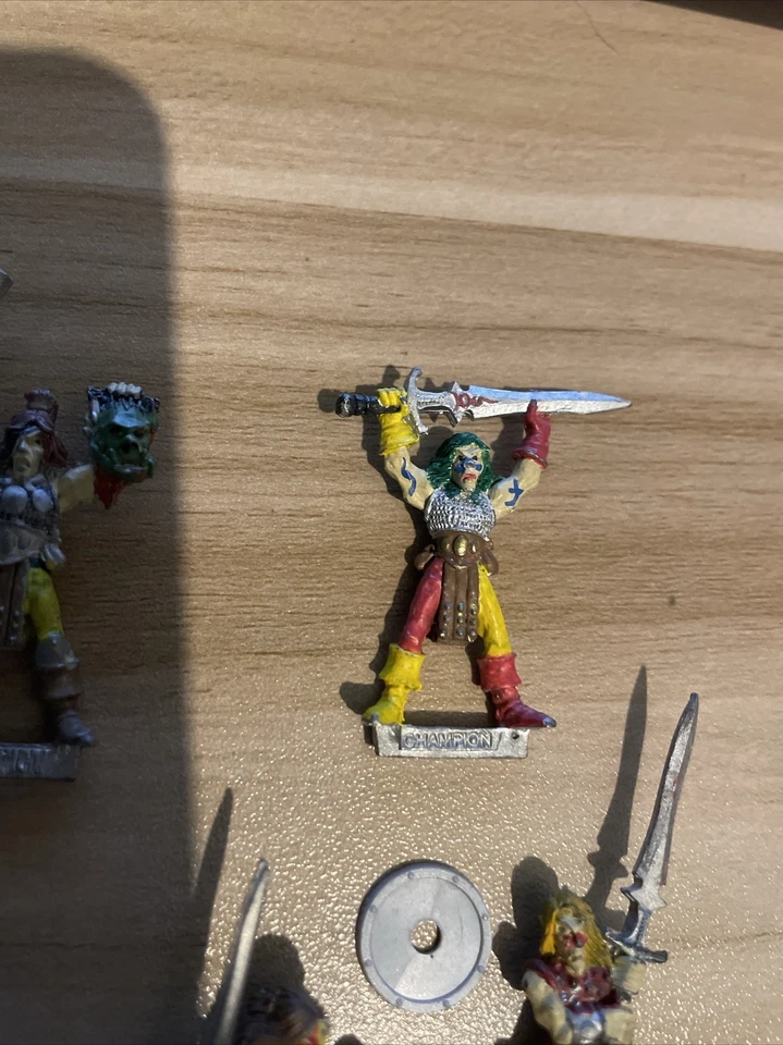 Warhammer Citadel Metal WOOD ELF Champions And Wardancers 1987 - Image 3 of 4