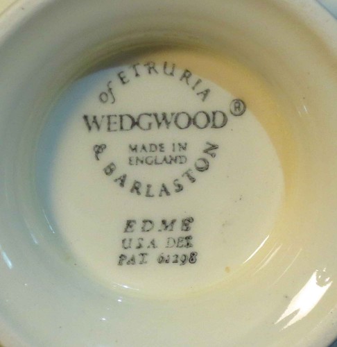 Wedgwood Edme Cup Over Sized Footed Stylized Clam Shell Ribbed Design England - Picture 4 of 5