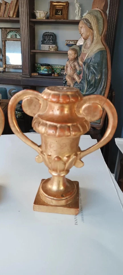 Paire de supports de palmes en bois doré datant de la fin du XVIIIe siècle, péri - Photo 3/4