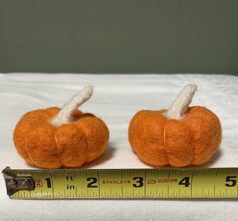 2 Rustic Pumpkins Farmhouse Thanksgiving Needle felted wool Handmade US - Image 2 of 3