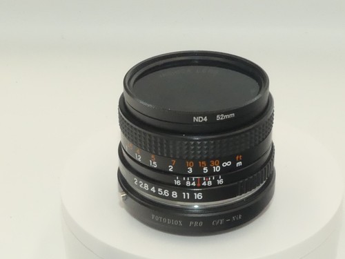 Yashica 50mm F2.0 lens with adapter to fit Nikon F mount + filter - Picture 4 of 5