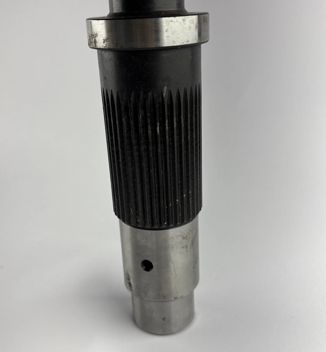 PTO Output Shaft To Fit Ford/New Holland Replaces OEM D2NNB728B photo 3