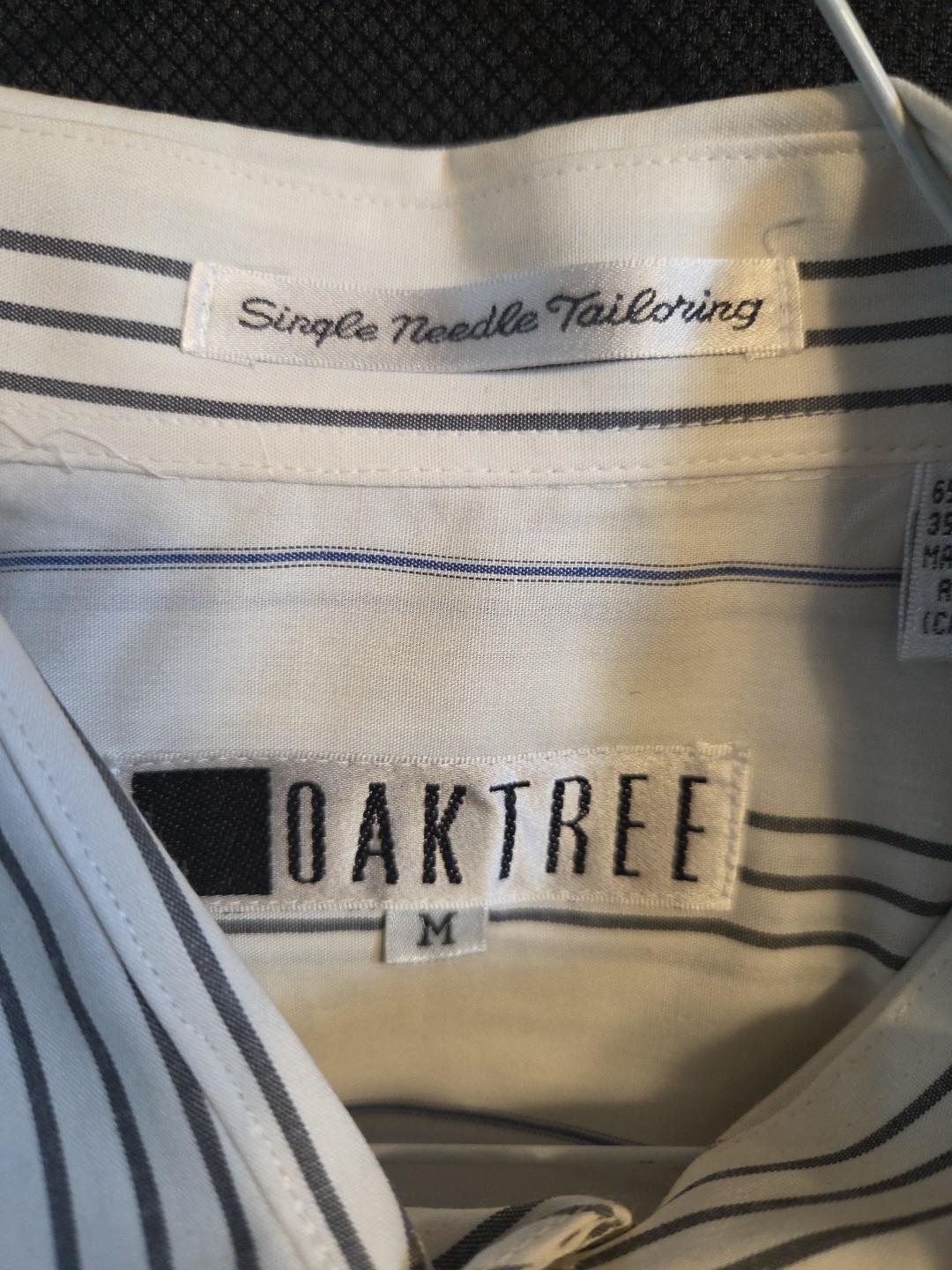 Oaktree Single Need Tailored  Medium Button Down - image 7