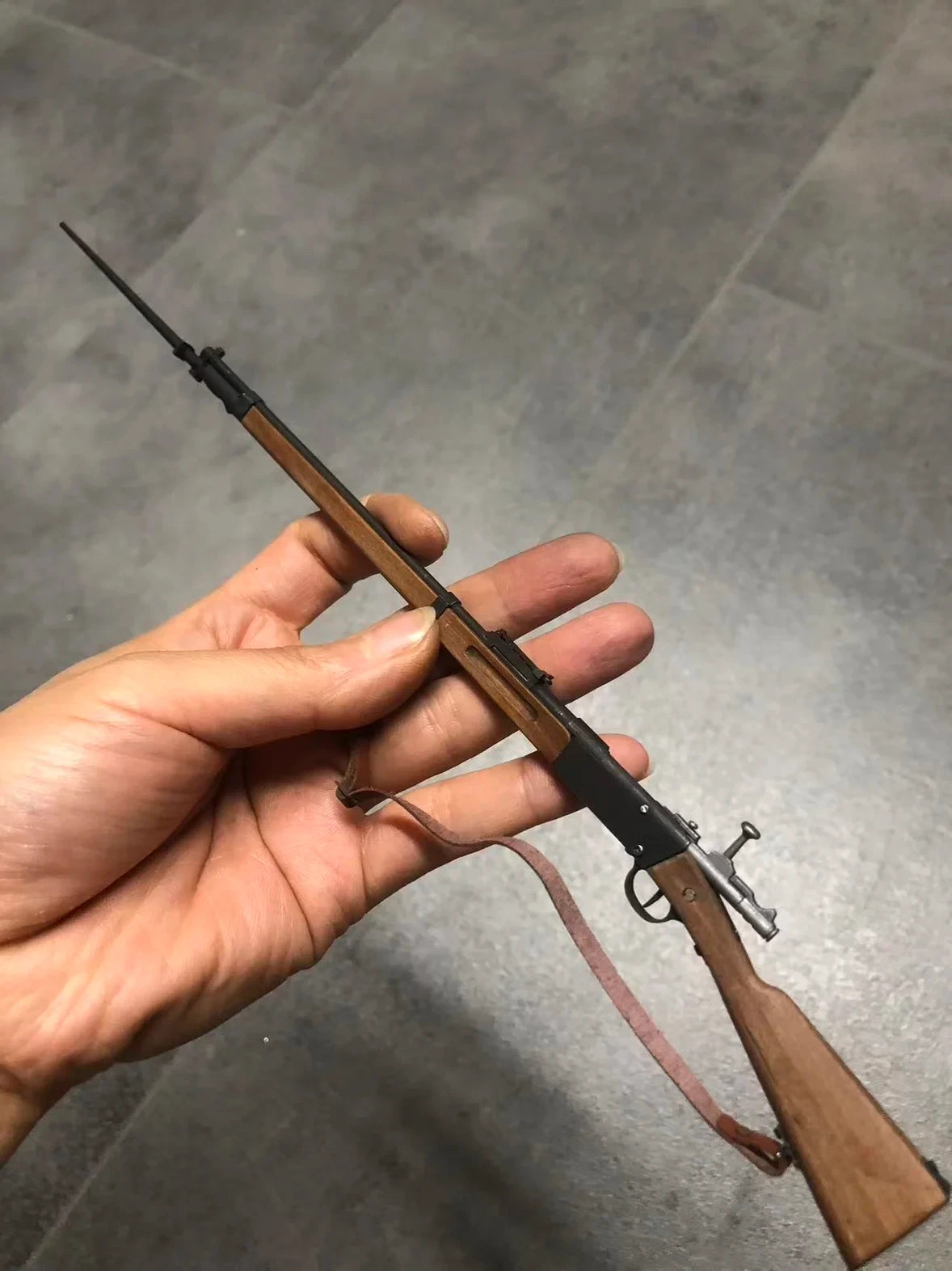 Handmade WWII French Lebel 1886 Rifle 1:6 Scale Metal & Wood Toy Gun Disassembly