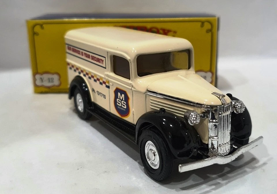 MATCHBOX YESTERYEAR 1937 GMC VAN MSS SECURITY Y12 CODE 2 DIECAST Model Van - Image 2 of 4