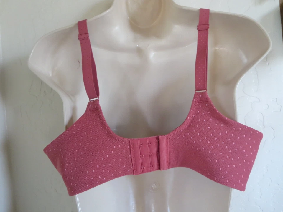 Sutiã WACOAL 40B #852303 BACK APPEAL SEM FIO, VERMELHO MINERAL, NOVO COM ETIQUETAS US$ 70. - Imagem 4 de 4