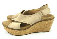 Clarks Artisan Aisley 9 M Sand Beige Wedge Slingback Platform Sandal Shoes Cork
