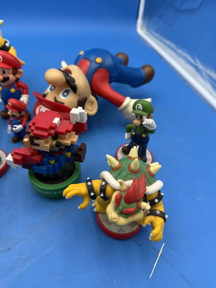 Lote de 17 figuras de vinilo auténticas de Super Mario Bros Nintendo Yoshi 2004 etc. Foto 4 de 4