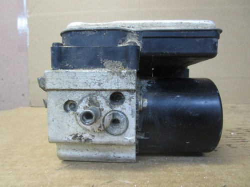 06 07 GMC Sierra Silverado ABS Pump Anti Lock Brake Module 2006 2007 13567145