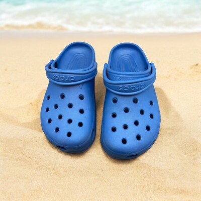 Kids Blue Classic Crocs, Size W6-7, New Without Unisex