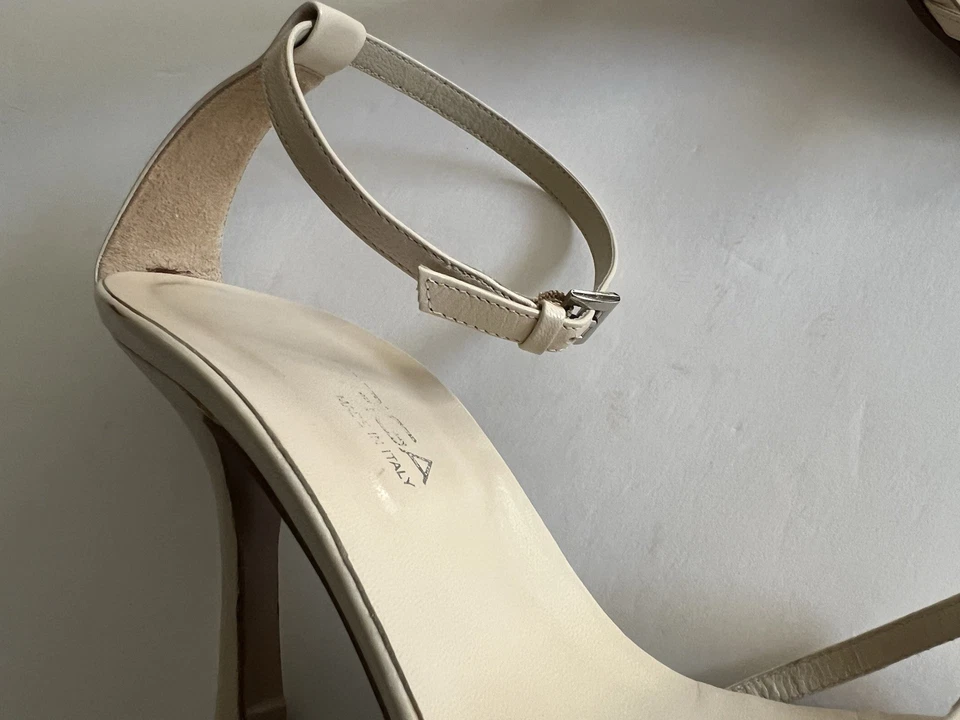 Zapatos Via Spiga para mujer 8M beige tacón con tiras cuero ajustados beige Foto 4 de 4