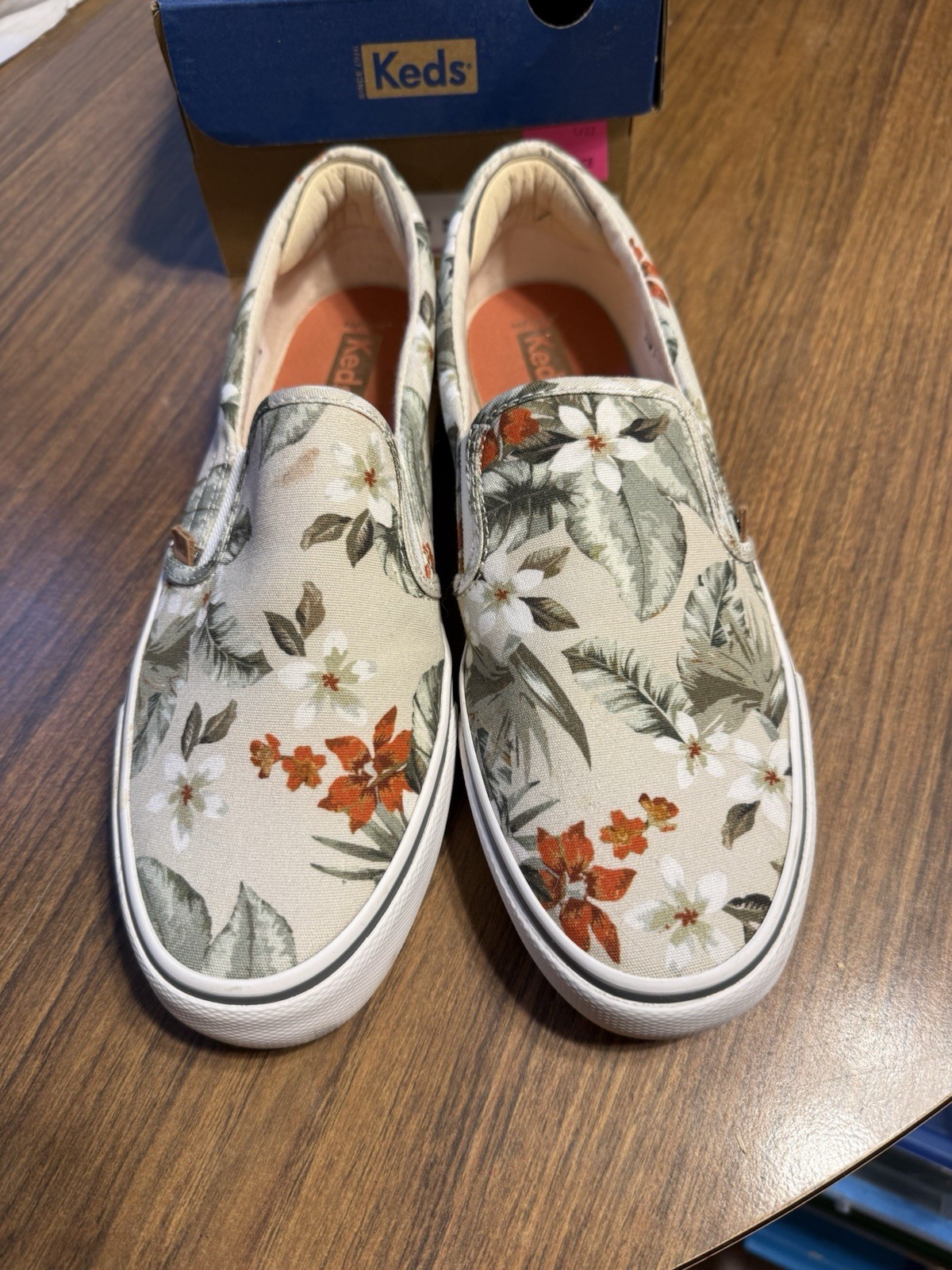 Women’s Keds Jump Kick Slip-On Sneakers Cream Floral Canvas Low Top WF64967