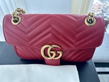 Gucci GG Marmont Matelasse Shoulder Bag Small Hibiscus Red Leather/Suede