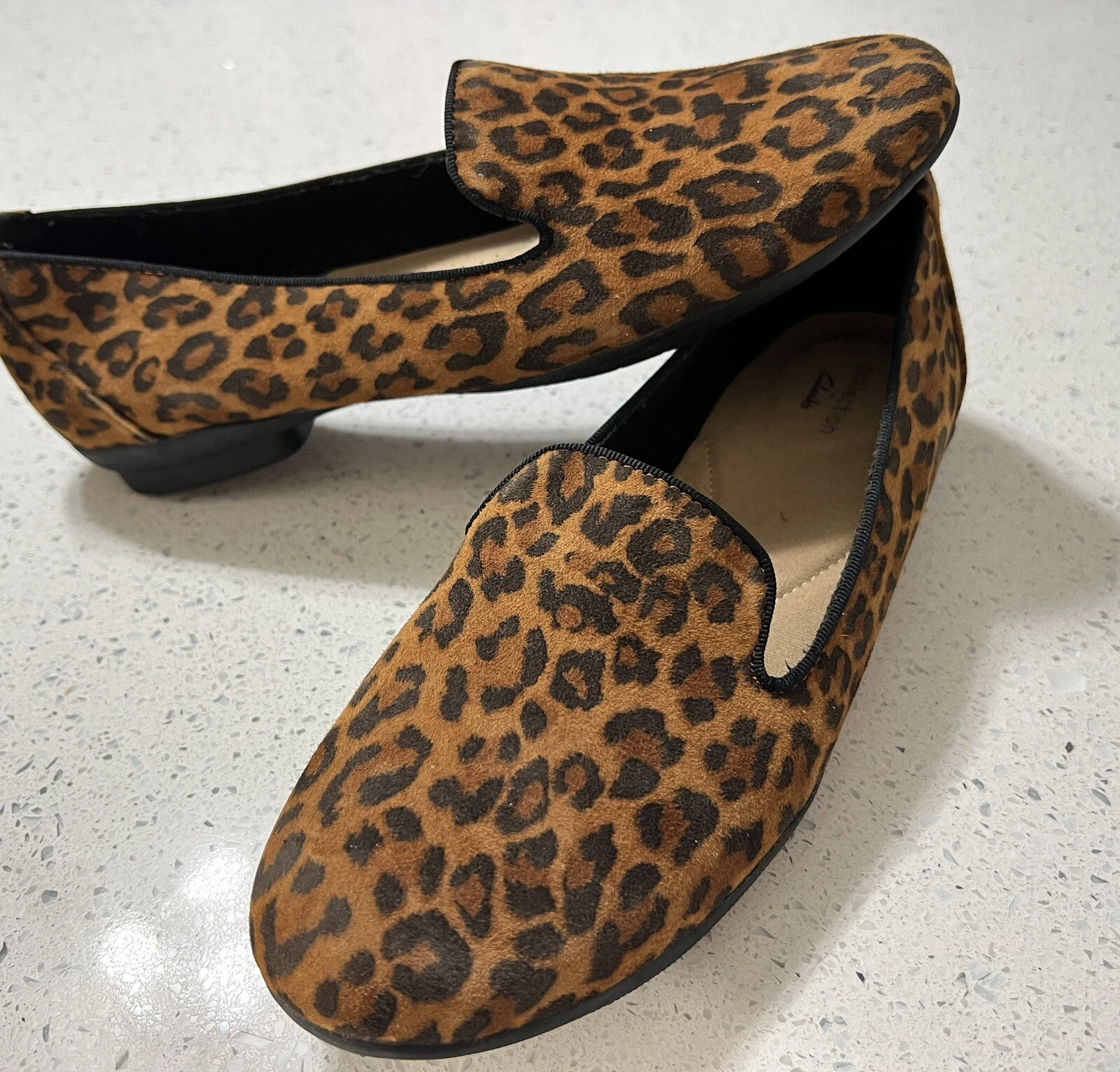 Mocassino donna Clarks Sara Poppy stampa leopardata scamosciato taglia US 8 5