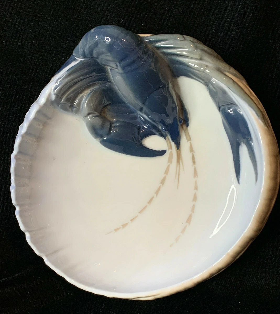 Royal Copenhagen #3277 Lobster Dish Danish Vintage