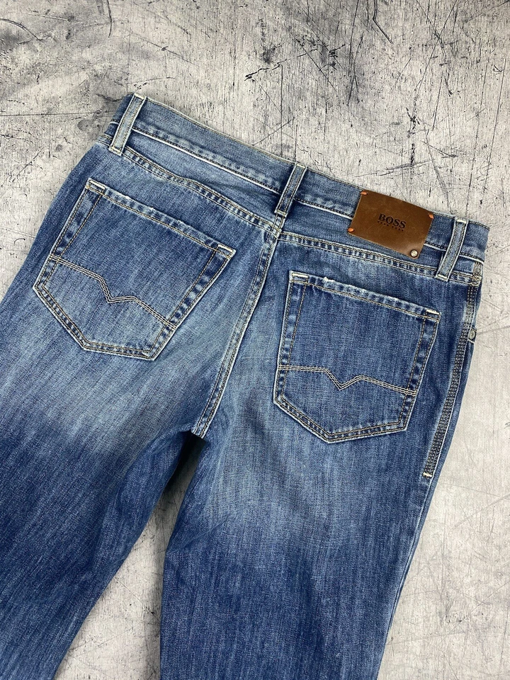Hugo Boss Regular Fit Retro Wash Blue Jeans Men’s Size W32 L34 Designer - Image 2 of 4