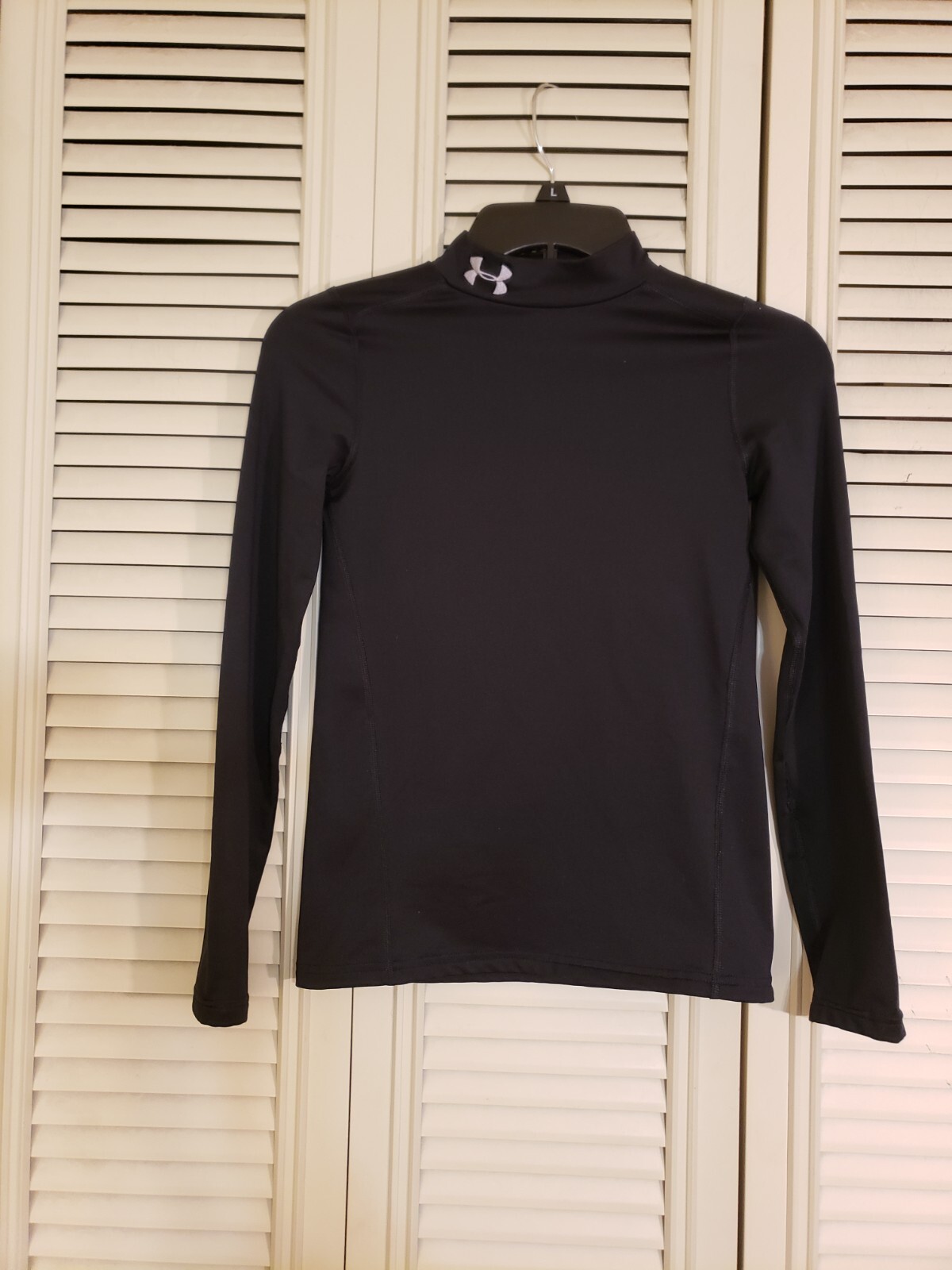 Under Armour Boys Youth Cold Gear Black FITTED Mock Neck Size Medium eBay