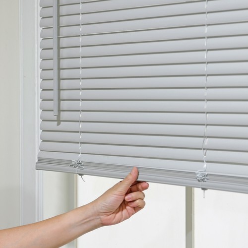 New Mainstays 1-in Cordless Gray Vinyl Light Filtering Blinds 23" x 64" - Picture 4 of 5