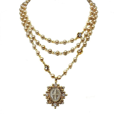 VSA | Virgins Saints & Angels Tres Gracias Cloister Magdalena in Vintage Pearl