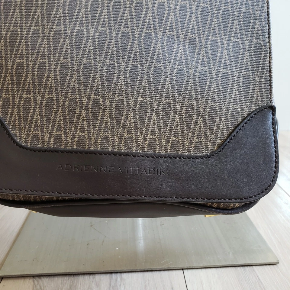 VTG Adrienne Vittadini Purse Leather Crossbody Classic Flap Bag Brown Monogram - Image 4 of 4