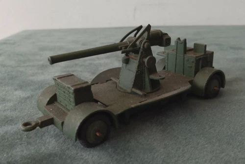 ORIGINAL VINTAGE DIECAST DINKY TOYS MILITARY QUICK FIRING ANTI-AIRCRAFT GUN
