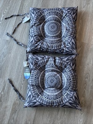 Two Square Indoor/Outdoor Soft Chair Cushion Mandala Pattern Ties Grey/Blue