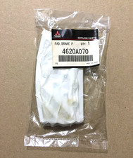 Mitsubishi Genuine BRAKE PEDAL PAD ECLIPSE CROSS 4620A070 Neuf